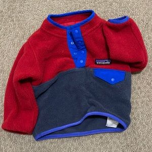 Patagonia pull over 6-12 mo